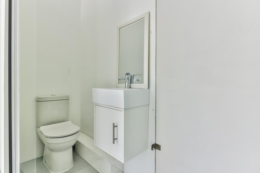 4 Bedroom Property for Sale in Gardens Western Cape